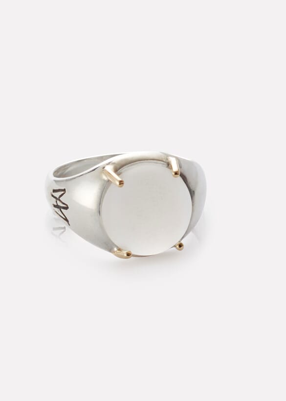 Unisex ring in silver with gold claws and moon gemstone