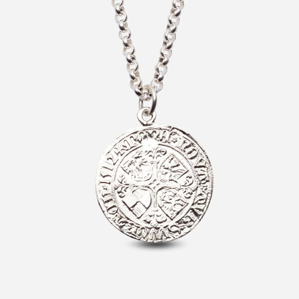 Bergen pier coin in silver with chain